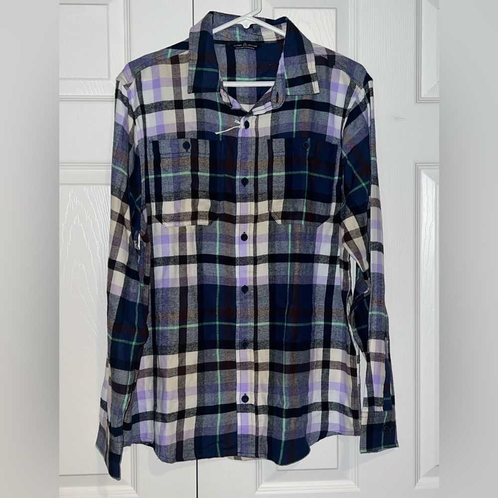 ☃️ NWOT! Plaid Brushed Flannel Shirt